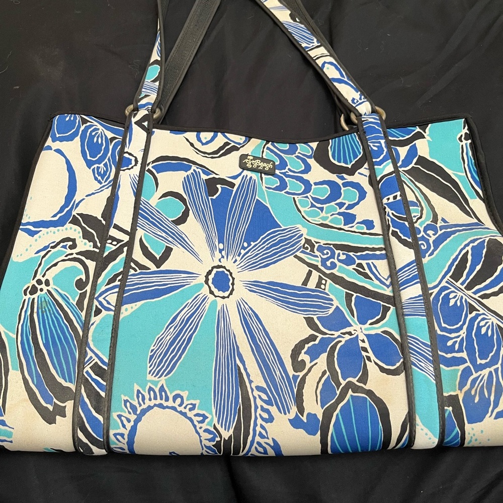 Beach by CLC Blue and Black Floral Tote with Flower Design